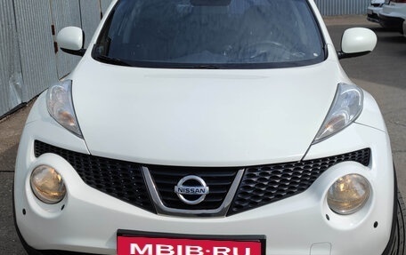 Nissan Juke II, 2011 год, 1 000 000 рублей, 2 фотография