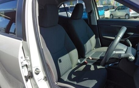 Toyota Yaris Cross, 2021 год, 1 550 000 рублей, 10 фотография