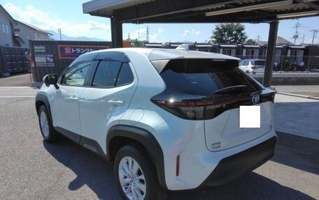 Toyota Yaris Cross, 2021 год, 1 550 000 рублей, 4 фотография