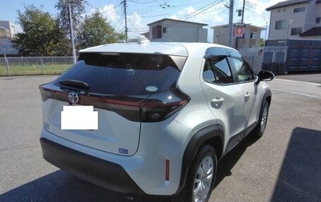 Toyota Yaris Cross, 2021 год, 1 550 000 рублей, 6 фотография