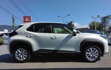 Toyota Yaris Cross, 2021 год, 1 550 000 рублей, 8 фотография