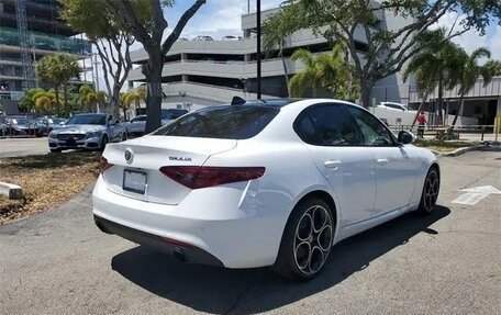 Alfa Romeo Giulia II, 2022 год, 4 075 699 рублей, 4 фотография