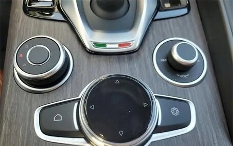 Alfa Romeo Giulia II, 2022 год, 4 075 699 рублей, 25 фотография