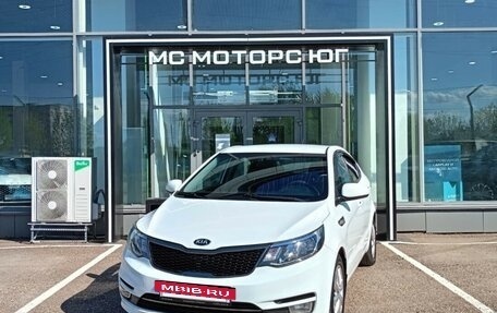 KIA Rio III рестайлинг, 2015 год, 930 000 рублей, 3 фотография
