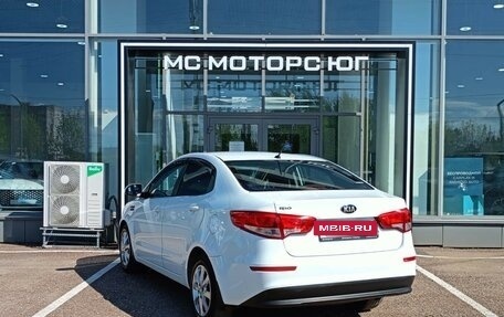 KIA Rio III рестайлинг, 2015 год, 930 000 рублей, 4 фотография