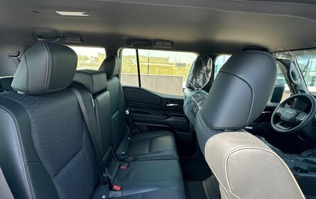 Toyota Land Cruiser Prado, 2024 год, 7 100 000 рублей, 8 фотография