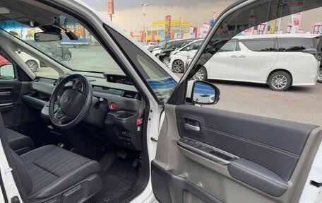 Honda Freed II, 2018 год, 1 360 999 рублей, 8 фотография