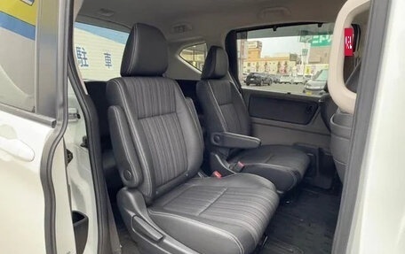 Honda Freed II, 2018 год, 1 360 999 рублей, 21 фотография