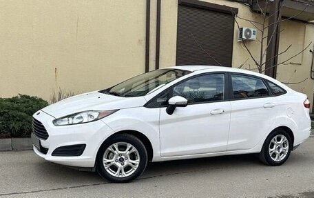 Ford Fiesta, 2016 год, 900 000 рублей, 3 фотография