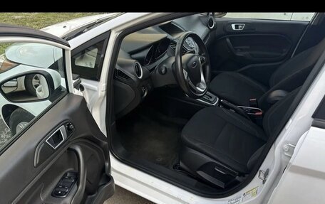 Ford Fiesta, 2016 год, 900 000 рублей, 7 фотография