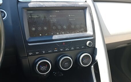 Jaguar E-Pace, 2018 год, 2 990 000 рублей, 8 фотография