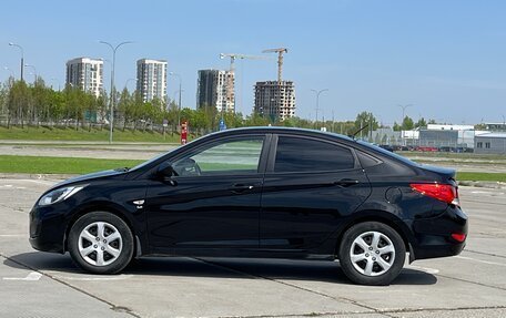 Hyundai Solaris II рестайлинг, 2011 год, 710 000 рублей, 3 фотография