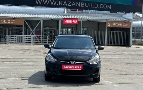Hyundai Solaris II рестайлинг, 2011 год, 710 000 рублей, 2 фотография