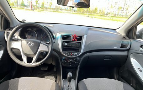 Hyundai Solaris II рестайлинг, 2011 год, 710 000 рублей, 12 фотография