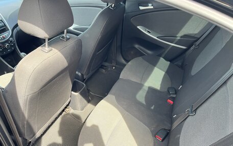 Hyundai Solaris II рестайлинг, 2011 год, 710 000 рублей, 14 фотография