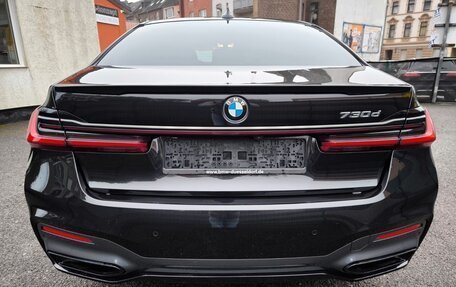 BMW 7 серия, 2022 год, 5 560 000 рублей, 4 фотография