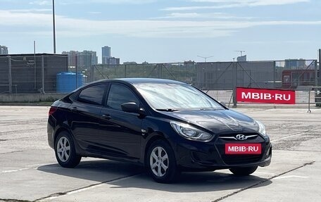 Hyundai Solaris II рестайлинг, 2011 год, 710 000 рублей, 8 фотография