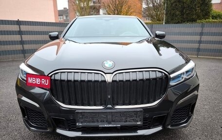 BMW 7 серия, 2022 год, 5 560 000 рублей, 2 фотография