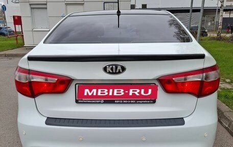 KIA Rio III рестайлинг, 2011 год, 800 000 рублей, 2 фотография