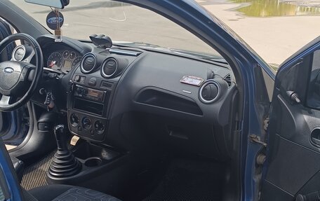 Ford Fiesta, 2008 год, 330 000 рублей, 13 фотография