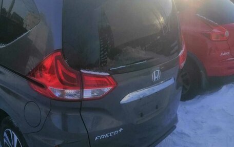 Honda Freed II, 2016 год, 1 600 000 рублей, 6 фотография