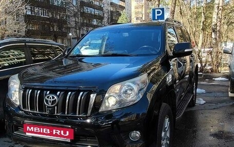 Toyota Land Cruiser Prado 150 рестайлинг 2, 2012 год, 2 400 000 рублей, 2 фотография
