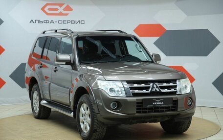 Mitsubishi Pajero IV, 2012 год, 2 329 000 рублей, 3 фотография