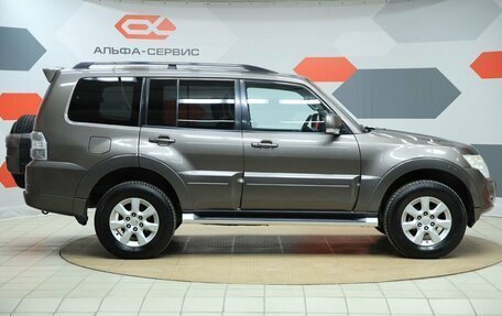 Mitsubishi Pajero IV, 2012 год, 2 329 000 рублей, 4 фотография