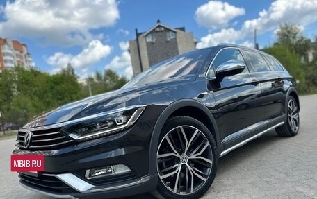 Volkswagen Passat B8 рестайлинг, 2019 год, 3 100 000 рублей, 4 фотография