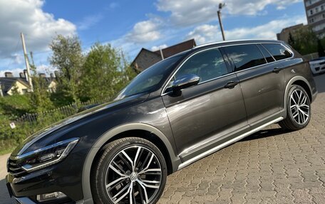 Volkswagen Passat B8 рестайлинг, 2019 год, 3 100 000 рублей, 13 фотография