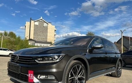 Volkswagen Passat B8 рестайлинг, 2019 год, 3 100 000 рублей, 29 фотография
