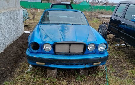 Jaguar XJ III (X350), 1983 год, 250 000 рублей, 2 фотография