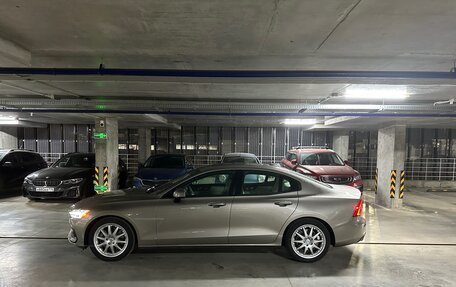 Volvo S60 III, 2020 год, 3 200 000 рублей, 5 фотография