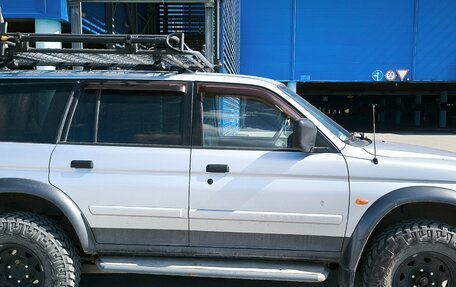 Mitsubishi Pajero Sport II рестайлинг, 2003 год, 985 000 рублей, 2 фотография