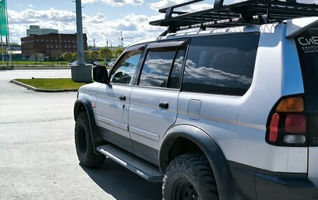 Mitsubishi Pajero Sport II рестайлинг, 2003 год, 985 000 рублей, 5 фотография