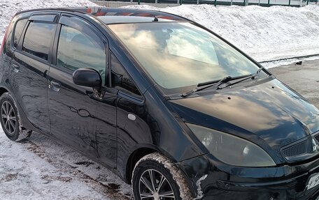 Mitsubishi Colt VI рестайлинг, 2003 год, 310 000 рублей, 9 фотография