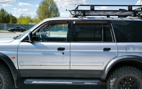 Mitsubishi Pajero Sport II рестайлинг, 2003 год, 985 000 рублей, 9 фотография