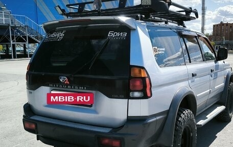 Mitsubishi Pajero Sport II рестайлинг, 2003 год, 985 000 рублей, 3 фотография