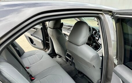 Toyota Camry, 2019 год, 2 299 000 рублей, 16 фотография