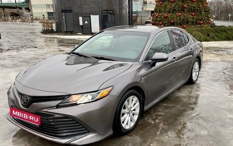 Toyota Camry, 2019 год, 2 299 000 рублей, 3 фотография