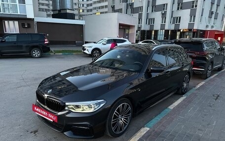 BMW 5 серия, 2017 год, 3 750 000 рублей, 3 фотография