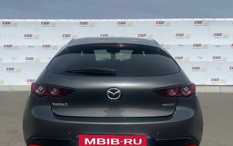 Mazda 3, 2019 год, 1 800 000 рублей, 7 фотография