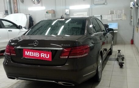 Mercedes-Benz E-Класс, 2013 год, 2 480 000 рублей, 3 фотография