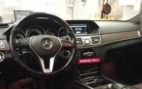 Mercedes-Benz E-Класс, 2013 год, 2 480 000 рублей, 5 фотография