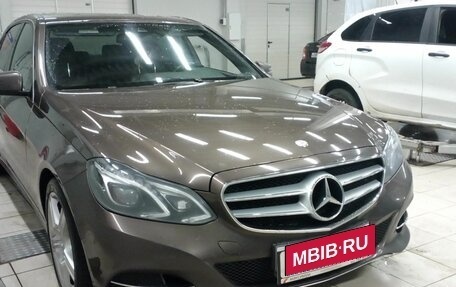 Mercedes-Benz E-Класс, 2013 год, 2 480 000 рублей, 2 фотография