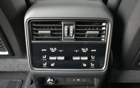 Porsche Cayenne III, 2025 год, 25 200 000 рублей, 20 фотография