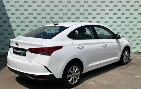 Hyundai Solaris II рестайлинг, 2022 год, 1 795 000 рублей, 8 фотография