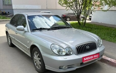 Hyundai Sonata IV рестайлинг, 2005 год, 400 000 рублей, 1 фотография