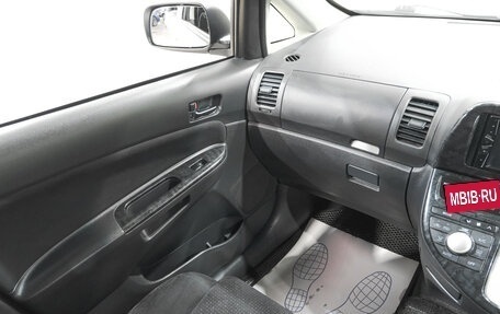 Toyota Wish II, 2006 год, 949 000 рублей, 12 фотография