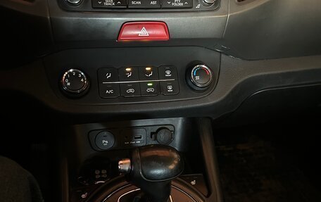 KIA Sportage III, 2011 год, 1 000 000 рублей, 12 фотография